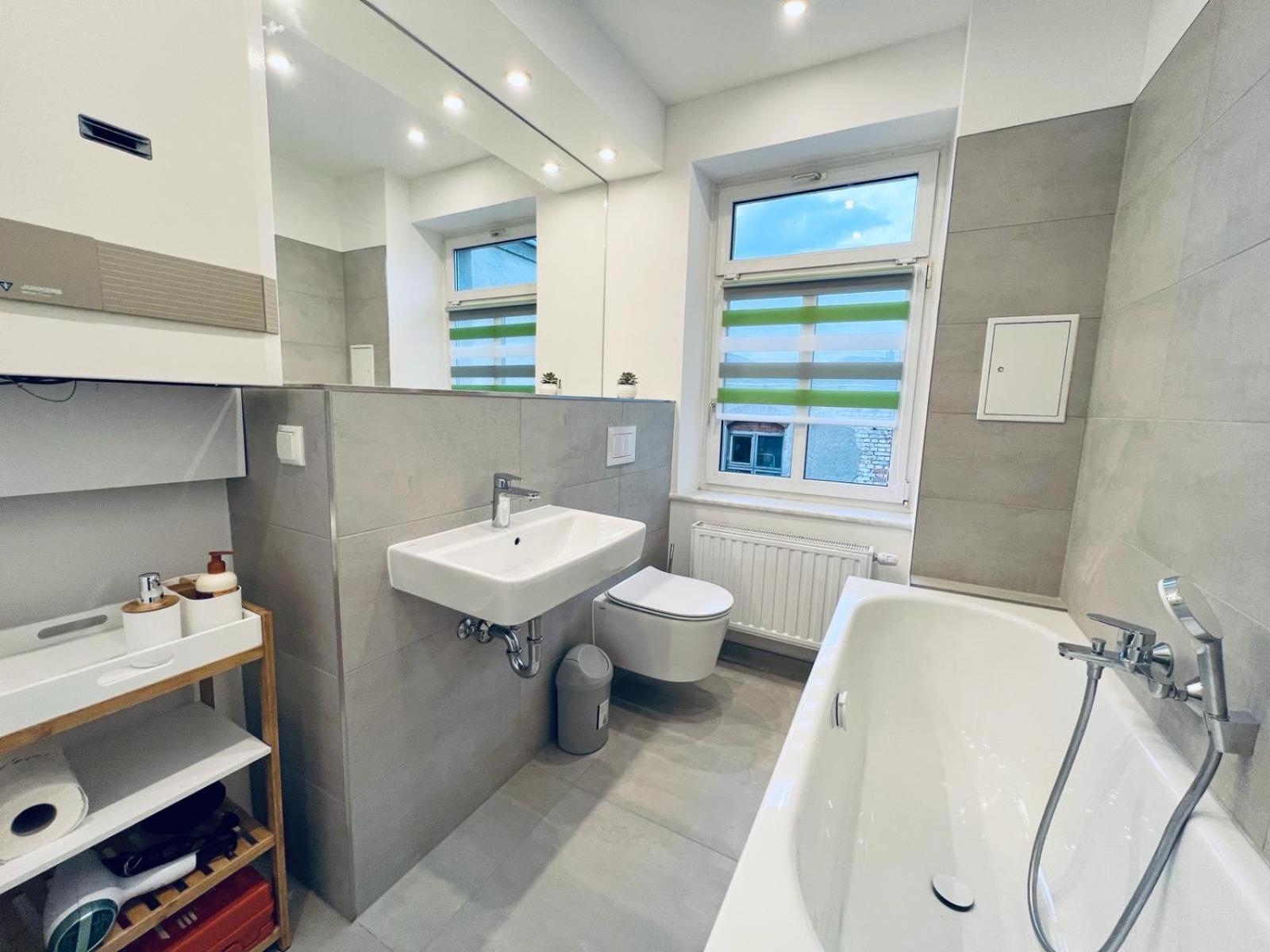 Twenty Five Apartment Bei Dresden - Free Parking, Massage-Stuhl, Netflix & Coffee Machine Heidenau (Saxony) Exterior foto